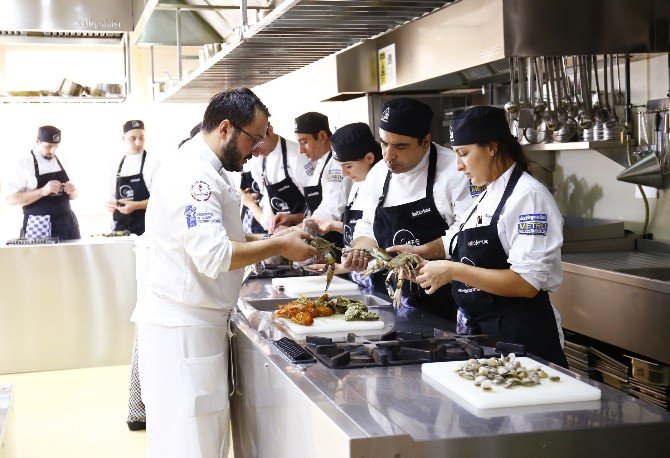 “Türkiye Artık Dünya Standartlarında Şefler Yetiştirebilecek”