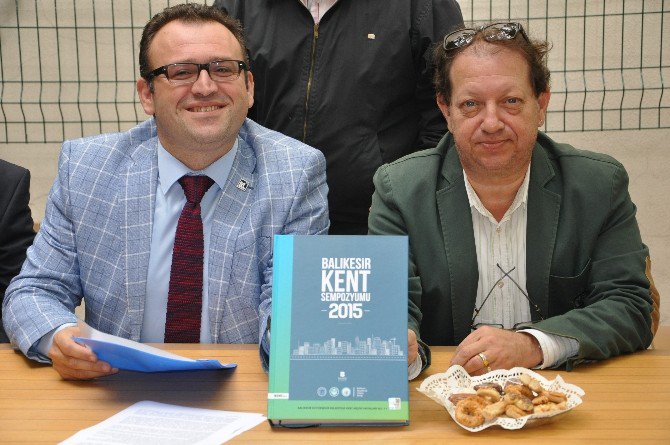 "Balıkesir 2. Kent Sempozyumu 2015" Kitabı Tanıtıldı