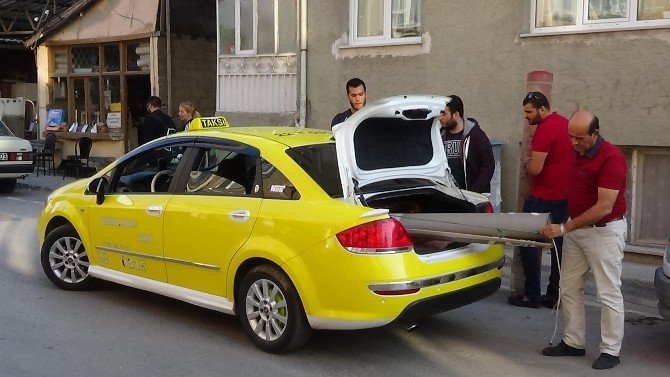 Öğrencilerden İkinci El Eşyalara Yoğun Talep