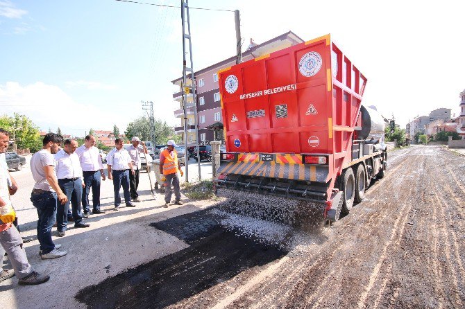 Beyşehir Belediyesi’nden Asfalt Seferberliği