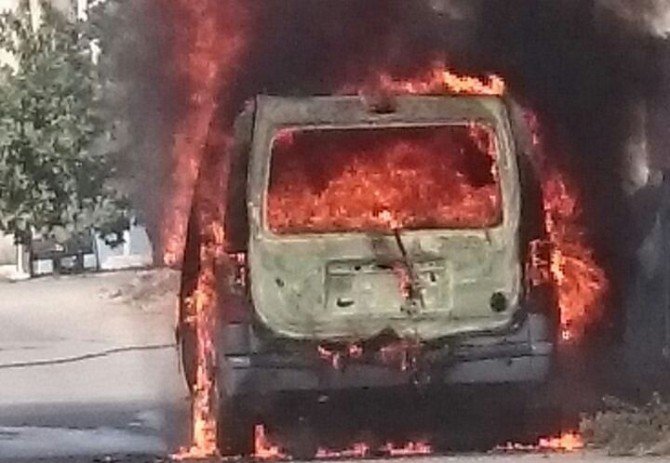 Hareket Halindeki Kamyonet Alev Alev Yandı