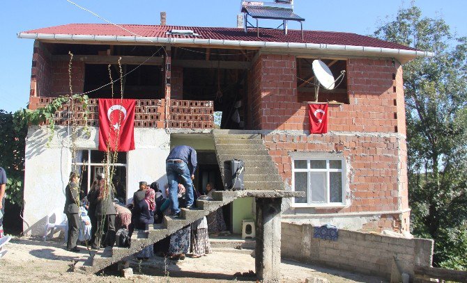 Bafralı Şehidin Baba Ocağı Yasa Büründü