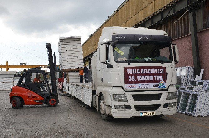 Tuzla Belediyesi, Suriyeli Sığınmacılara 60. Yardım Tırı’nı Gönderdi