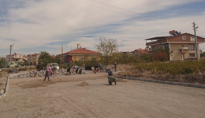 Uçhisar’da, Karakum Mevkii 1. Etap Yol Yapım Çalışmaları Tamamlanıyor