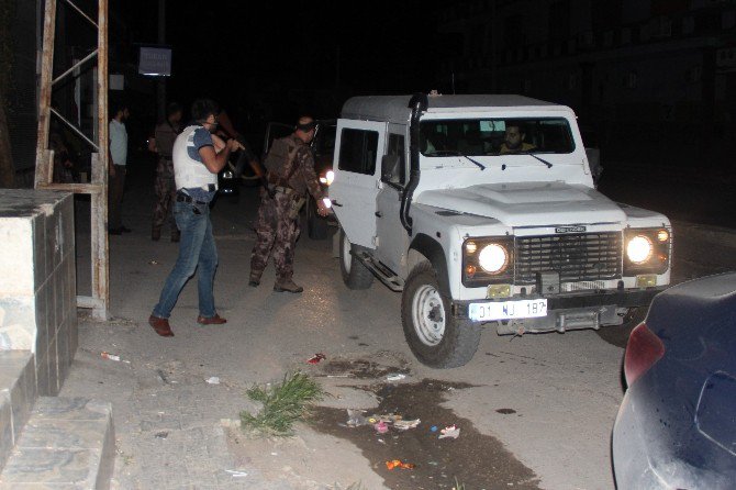 Uygulama Noktasına Ses Bombası Atıldı, Polis Operasyon Başlattı