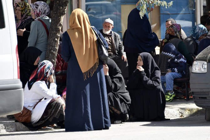 Gümüşhane’de Kadınlardan Typ İzdihamı