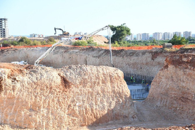 Mezitli Atıksu Arıtma Tesisi’nin Temeli Atıldı