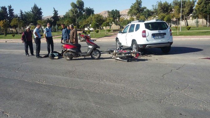 Şanlıurfa’da Trafik Kazası: 2 Yaralı