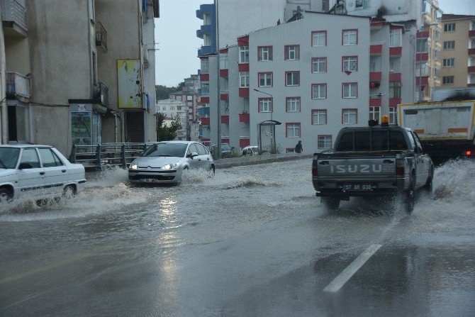 Sinop’ta Sağanak Yağış