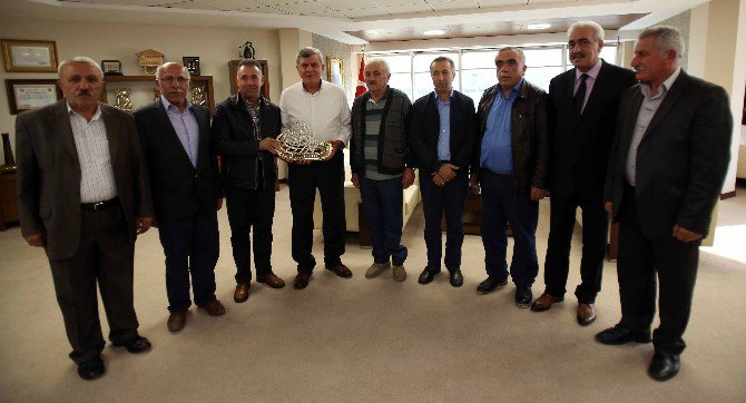 Başkan Karaosmanoğlu, Kocaeli Cemevleri Başkanlarını Ağırladı