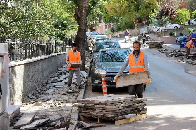 Ayrancı Sokaklarına Asfalt Kaldırım