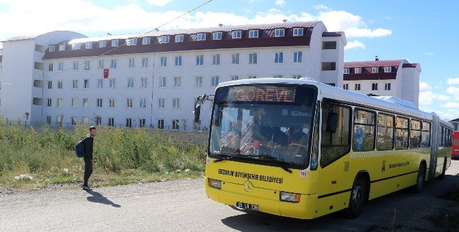 Büyükşehir’den Öğrencilere Özel Hat Ve Kart Jesti