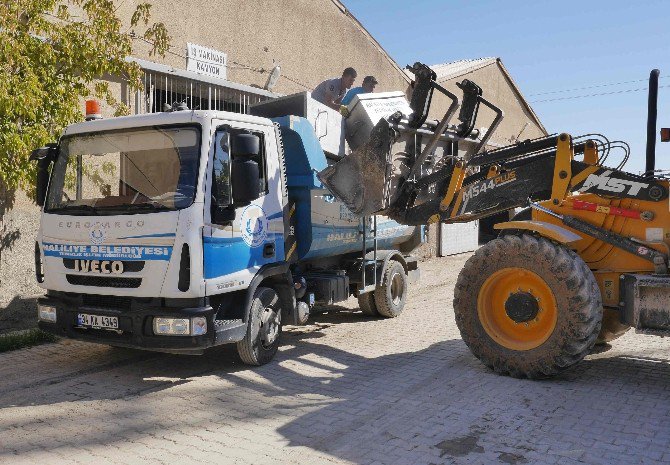 Suruç’a Bir Destek De Haliliye Belediyesi’nden