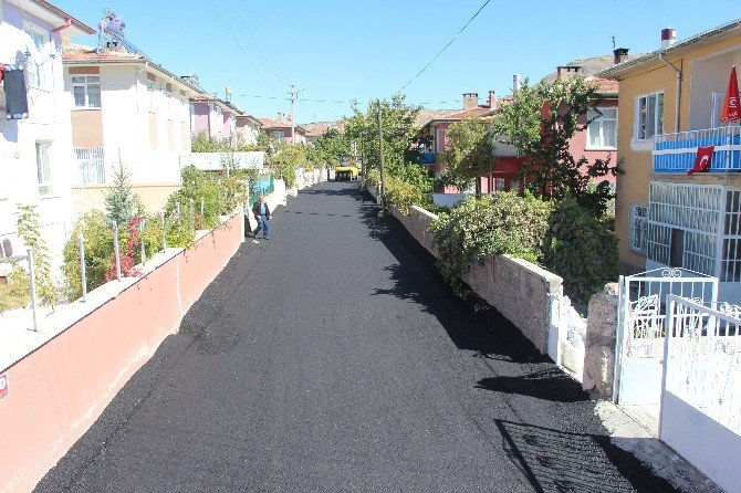 90 Evler Mevkiinde Asfaltlama Çalışmaları Devam Ediyor