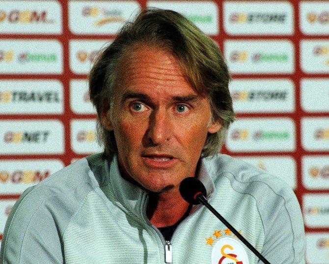 Riekerink: "9 Maçtır Kaybetmeyen Bir Galatasaray Var"