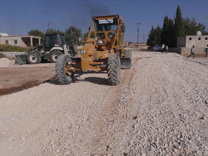 Haliliye Belediyesi’nden Kırsal Mahallelerde Yol Yapım Çalışması