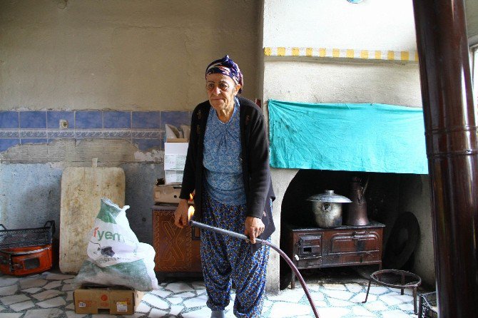 Su Sondajından Çıkan Gaz Hayatlarını Değiştirdi