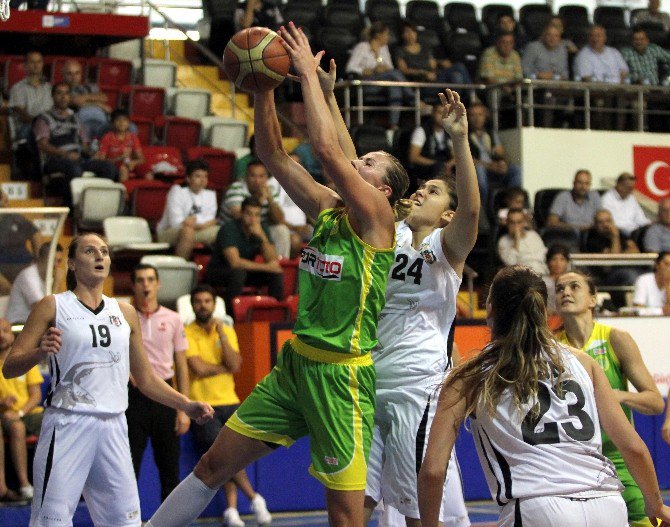 Beşiktaş, İstanbul Üniversitesi’ni 68-64 Yendi