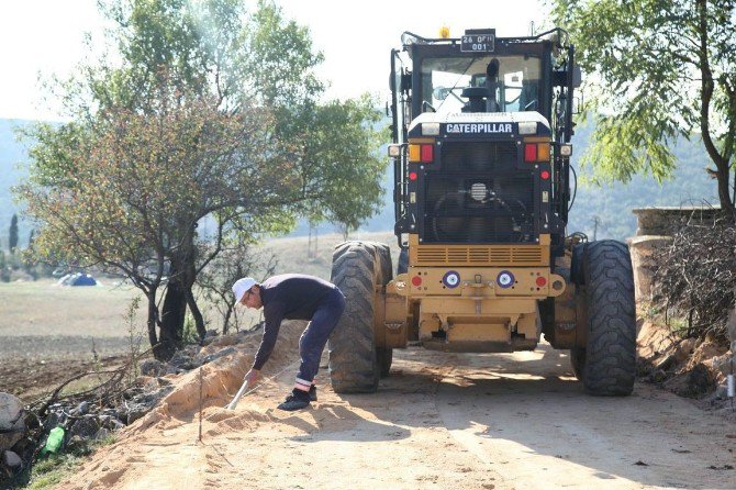 Odunpazarı Belediyesi Yol Yapım Ve Onarım Çalışmalarına Devam Ediyor