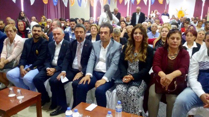 Ak Parti İzmir’de Danışma Meclisleri Tamam