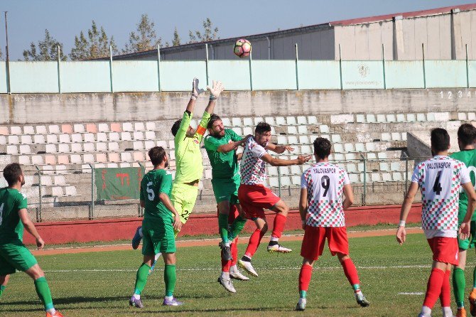 Yalova Evinde Paşa’ya Mağlup Oldu