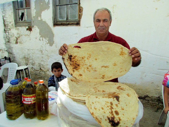 3. Germiyan Festivali’nde Ekmek Yarışı Heyecanı