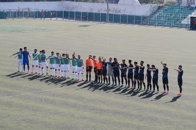 Bornova Belediye Spor 4 - Foça Belediye Spor 0