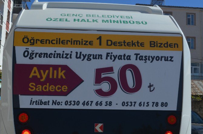 Servis Şoförlerinden Öğrencilere Destek