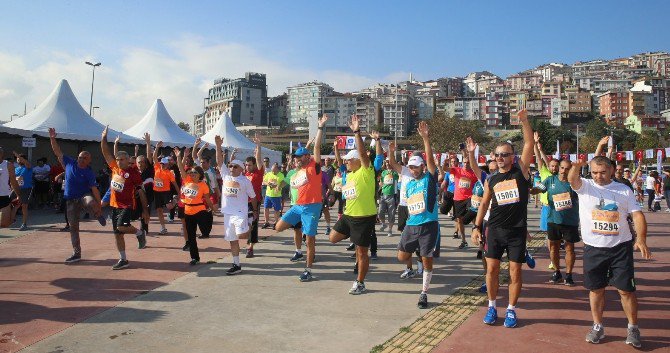 Fun Run Series’in 4. Etabı Eyüp’te Koşuldu