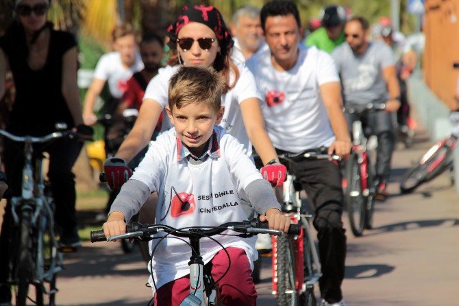 Sağlık İçin 30 Kilometre Pedal Çevirdiler