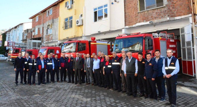 Başkan Özcan İtfaiye Personeliyle Kahvaltıda Buluştu