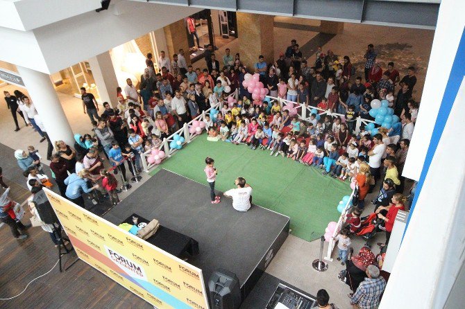 Forum Gaziantep Çocuk Kulübünde En Renkli Parti