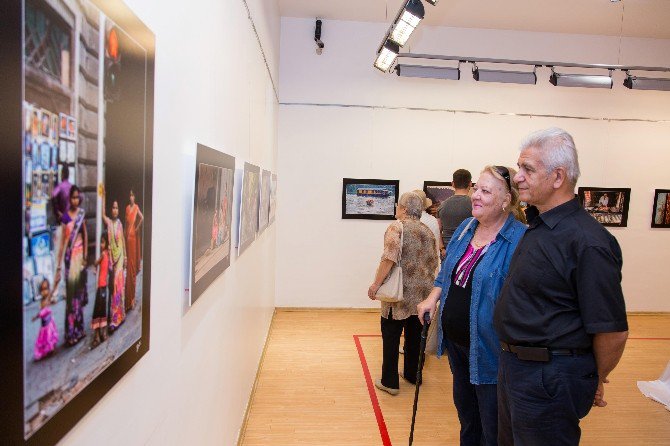 Fatma Barlas Özkavalcıoğlu’nun Fotoğraf Sergisi