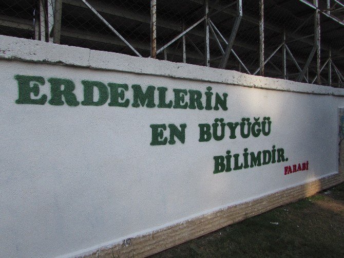 Efeler Belediyesi Kötü Duvar Yazılarına Çözüm Buldu