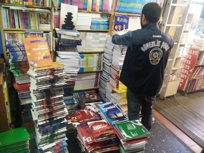 İstanbul’da Korsan Kitap Operasyonu