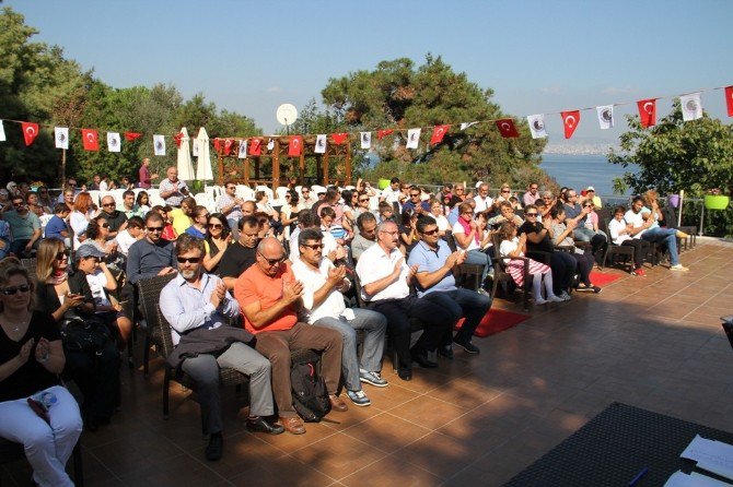 Kartal Belediyesi Yelken Yaz Okulu Öğrencileri Sertifikalarını Aldı