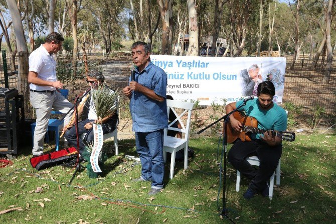 Yaşlılar Günü Pamucak’ta Kutlandı