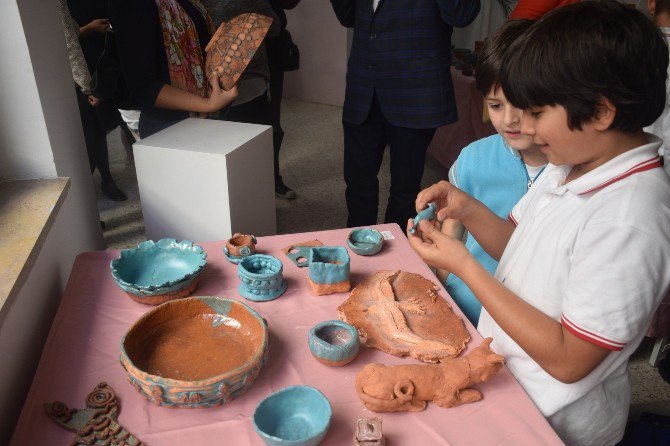 Çocuk Üniversitesi Yaz Boyunca Çocukları Bilgisayar Ekranından Kurtardı