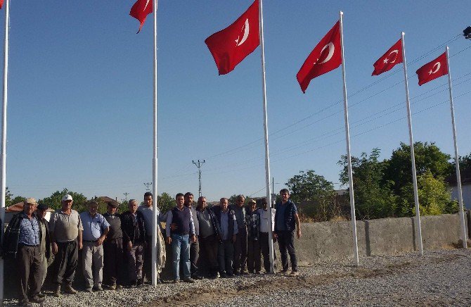 Şefaatli Alifakılı Köylüleri 15 Temmuz Şehitler Hatıra Ormanı Oluşturdu