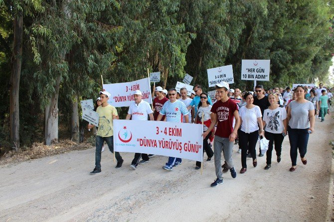 Yürüyüş Günü’nde "Giden Kilolar Gelen Sağlık Olsun" Mesajı