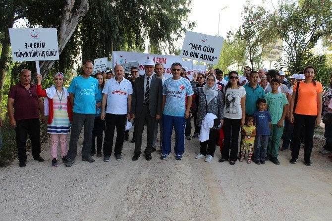 Yürüyüş Günü’nde "Giden Kilolar Gelen Sağlık Olsun" Mesajı