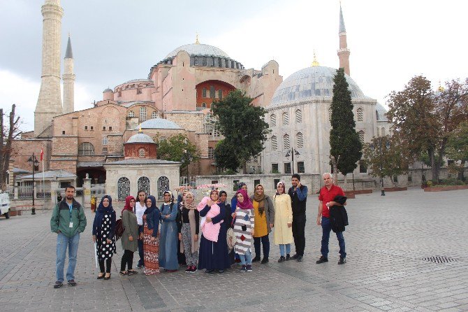 Kadınların İlk Uçak Ve İlk İstanbul Heyecanı