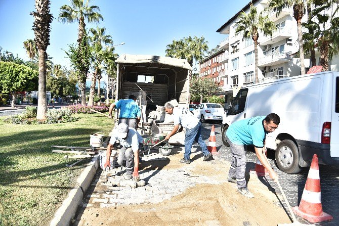 Alanya Atatürk Caddesi Triatlon İçin Hazırlanıyor