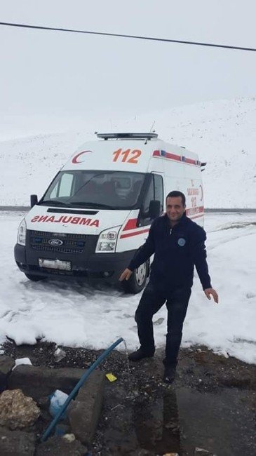 Ambulanslar Köprüden Uçtu: 4 Yaralı