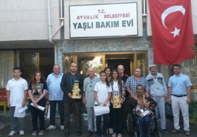 Yaşlılar Haftası’nda Ayal Öğrencilerinden Anlamlı Ziyaret