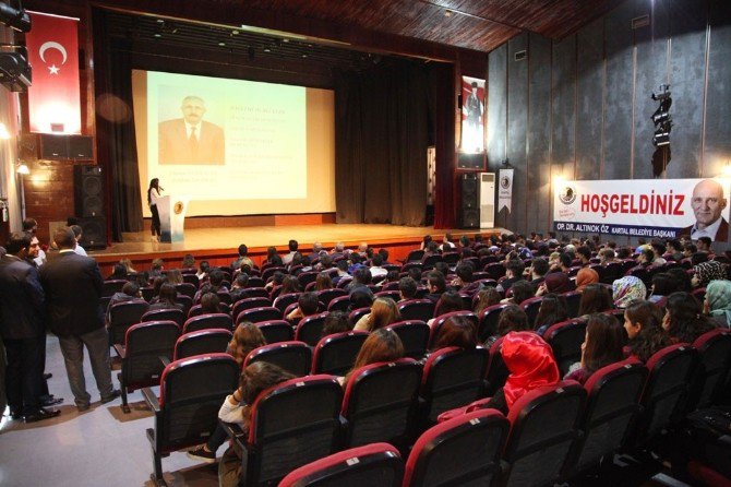 Kartal Belediyesinden Stajyerlere Uyum Toplantısı