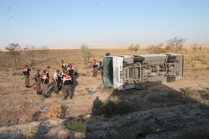 Düğün Yolunda Kaza: 26 Yaralı