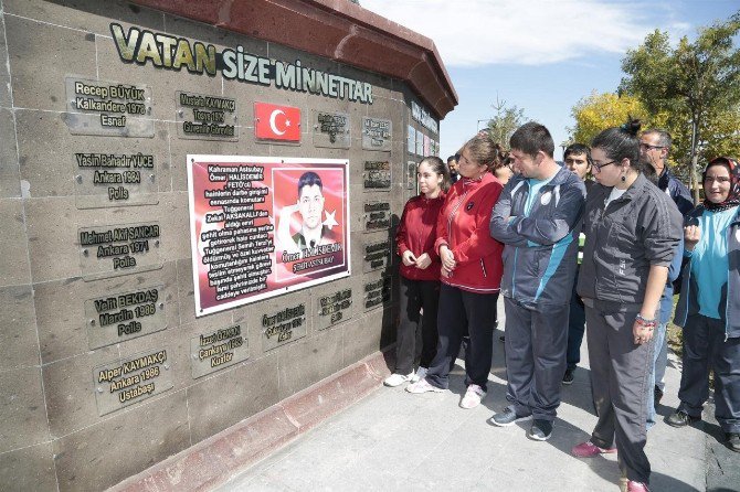 ’Özel İnsanlar’dan 15 Temmuz Şehitlerine Dua