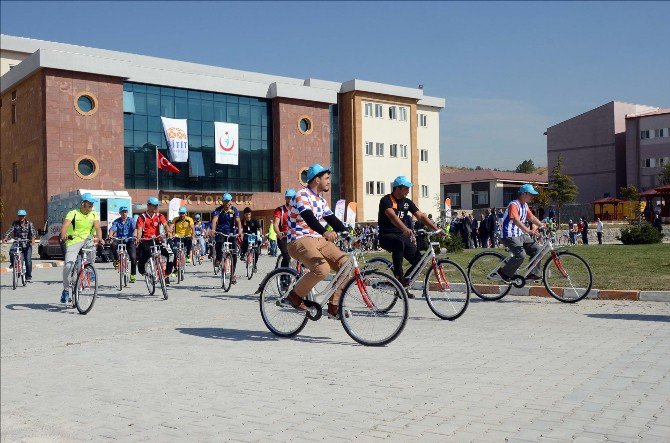 Sağlık Bakanlığı’ndan Hitit Üniversitesi’ne 250 Bisiklet