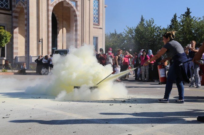 Belediye Personeline Afet Bilinci Ve Yangın Eğitimi Verildi